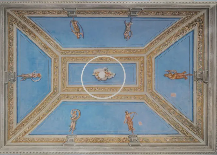 Pascaraymondo Suite Palace